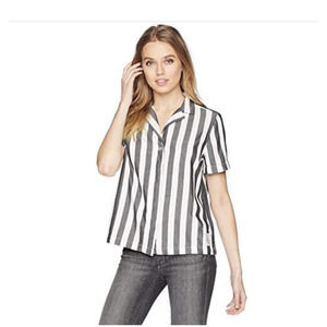 Calvin Klein Women's Short Sleeve Cropped Button Down Shirt Striped